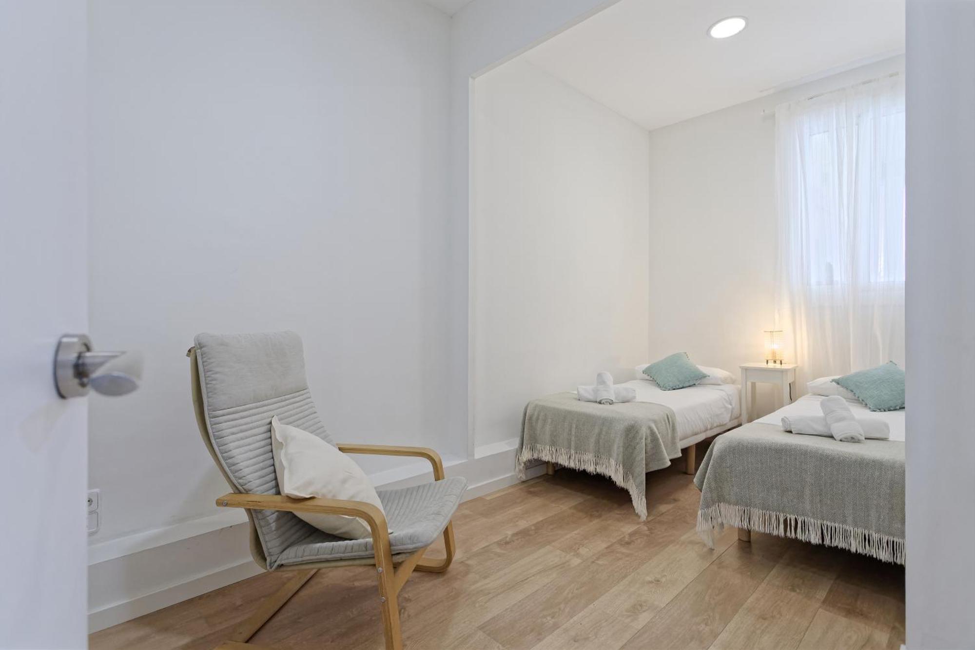 Leilighet & Bright Apartment!! Barcelona