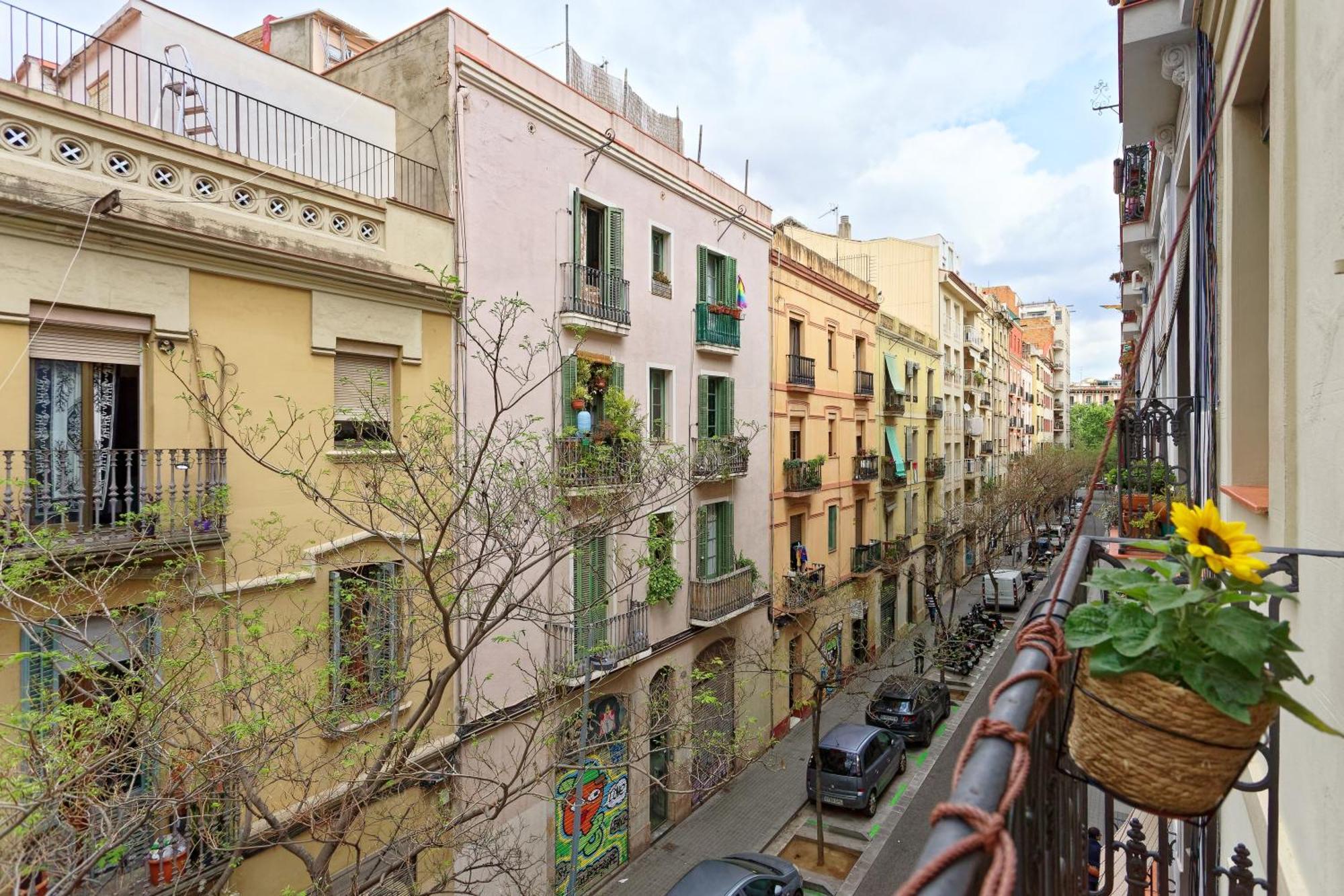Leilighet & Bright Apartment!!
