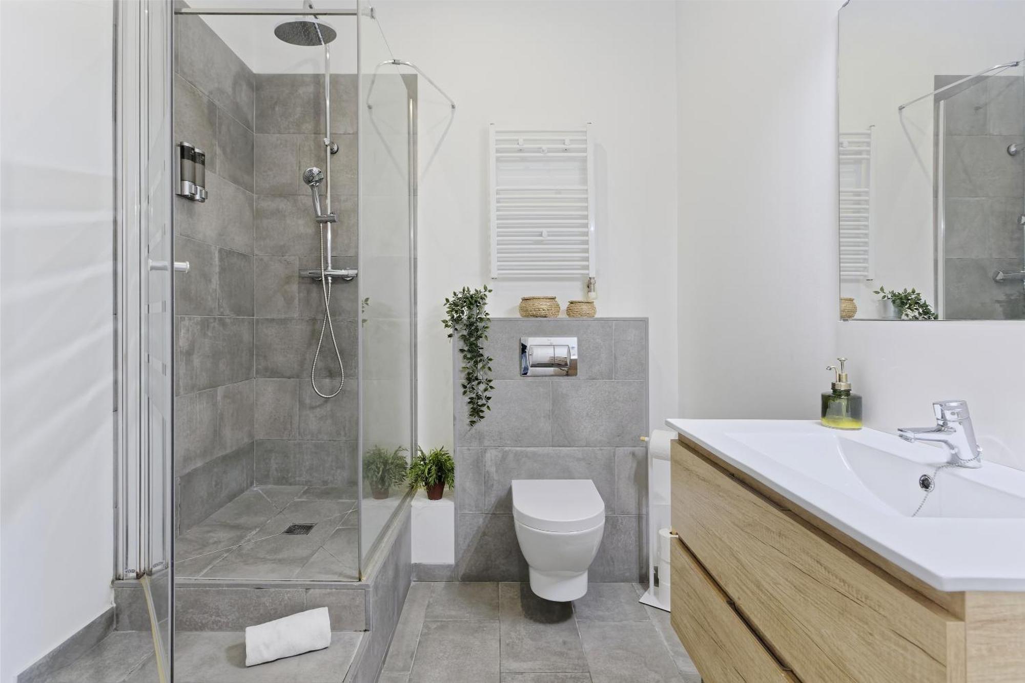 Leilighet & Bright Apartment!! *