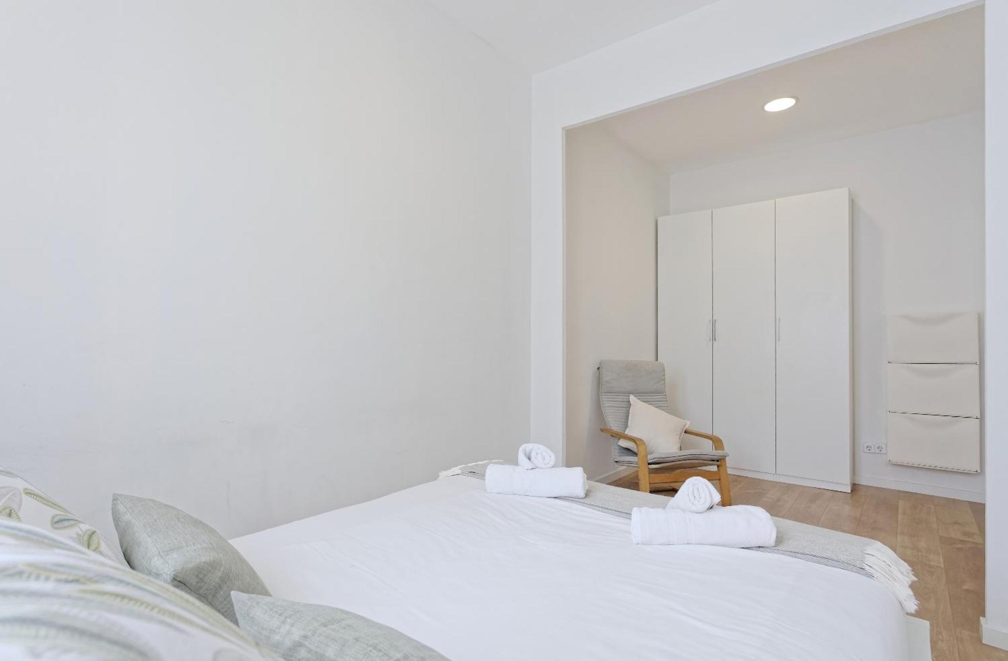 Leilighet & Bright Apartment!! *